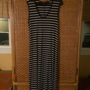 J Crew black and white striped sleeveless maxi size Tall Medium EUC